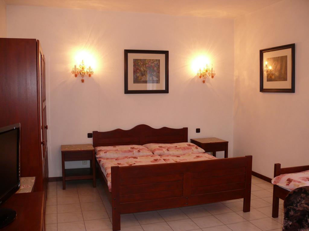 Pension A Restaurace Rudolec Hotel Cesky Rudolec Luaran gambar
